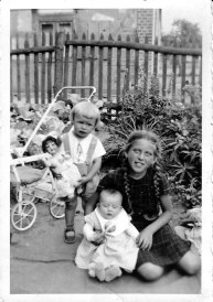 Siegfried, Lisa and baby Gila