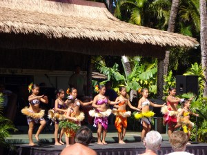 Young Hula dancers